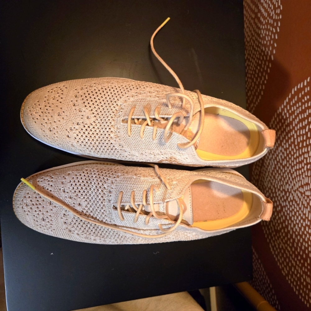 COLE HAAN oxfords